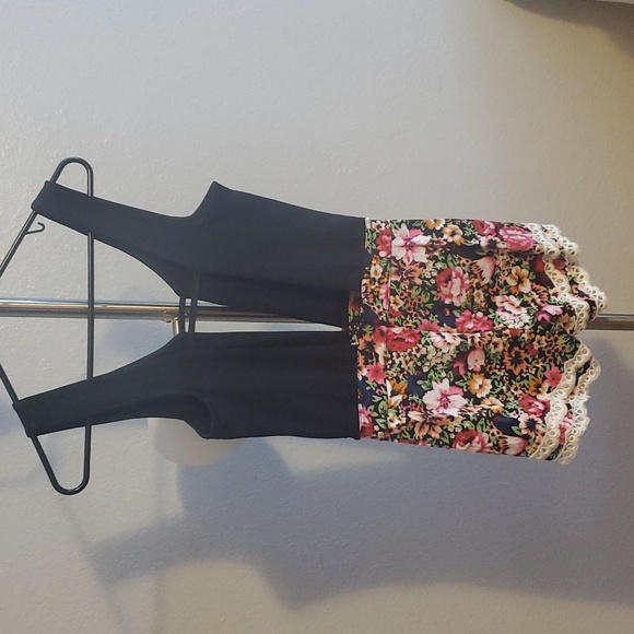 Romper - Picture 4 of 4